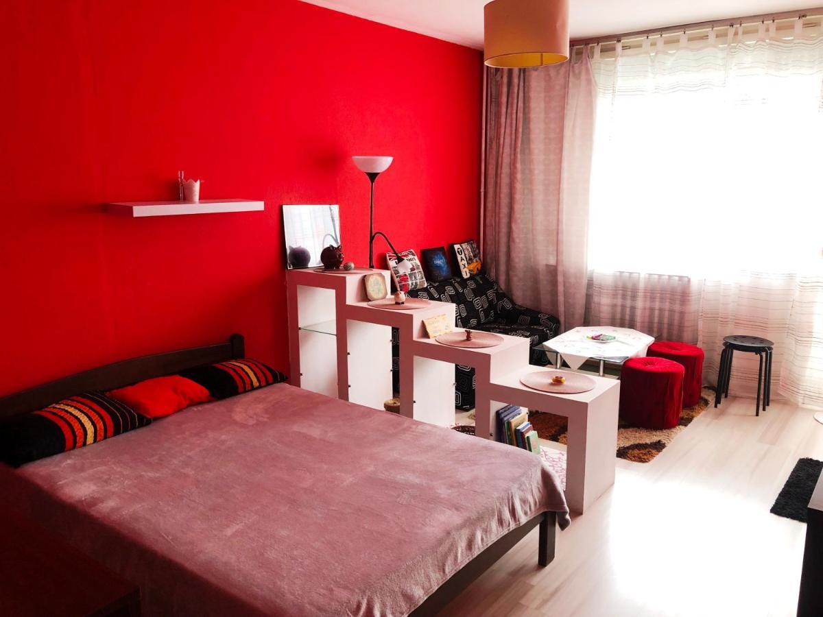 Lilla Vendeglakas Zalaegerszeg Sziveben Apartment ภายนอก รูปภาพ